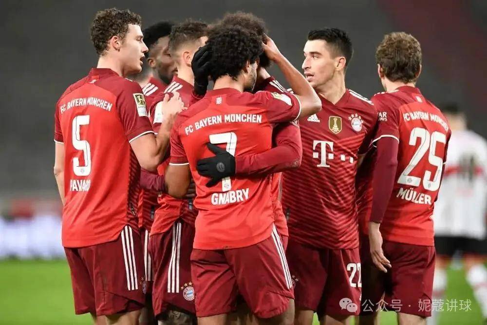 世乒赛决赛对决在即!费内巴切演练定位球,皇家马德里密集防守应对 世乒赛决赛对决在即!费内巴切演练定位球,皇家马德里密集防守应对